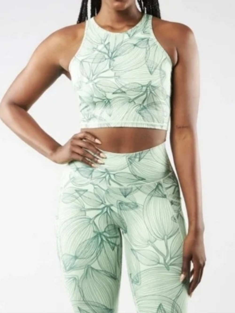 Buffbunny Collection Green Citrus Cropped Active Tank Sz M
